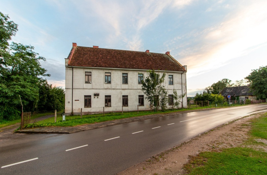 Parduodamos administracinės, gamybinės, kitos paskirties, paslaugų, prekybos patalpos Nemuno g., Smalininkų m., Jurbarko r. sav., 545.83 m2 ploto 4