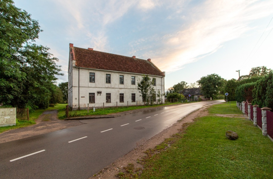 Parduodamos administracinės, gamybinės, kitos paskirties, paslaugų, prekybos patalpos Nemuno g., Smalininkų m., Jurbarko r. sav., 545.83 m2 ploto 5