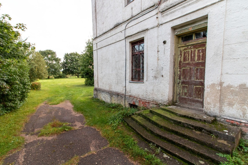 Parduodamos administracinės, gamybinės, kitos paskirties, paslaugų, prekybos patalpos Nemuno g., Smalininkų m., Jurbarko r. sav., 545.83 m2 ploto 7