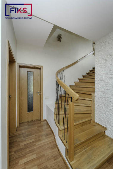 Parduodamas namas Kerupės g., Zapyškio mstl., Kauno r. sav., 324.88 m² ploto 4 kambariai 15