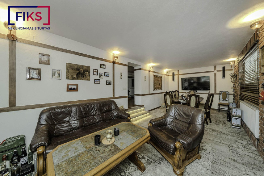 Parduodamas namas Kerupės g., Zapyškio mstl., Kauno r. sav., 324.88 m² ploto 4 kambariai 24
