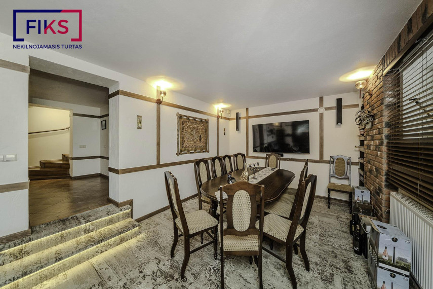 Parduodamas namas Kerupės g., Zapyškio mstl., Kauno r. sav., 324.88 m² ploto 4 kambariai 25