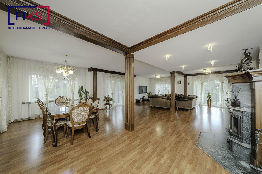 Parduodamas namas Kerupės g., Zapyškio mstl., Kauno r. sav., 324.88 m² ploto 4 kambariai 10
