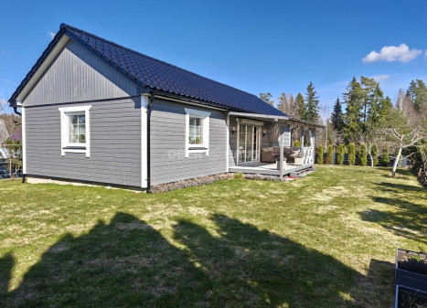 Parduodamas namas Žibintų g., Pašvinių k., Šiaulių r. sav., 80 m2 ploto, 1 aukštai