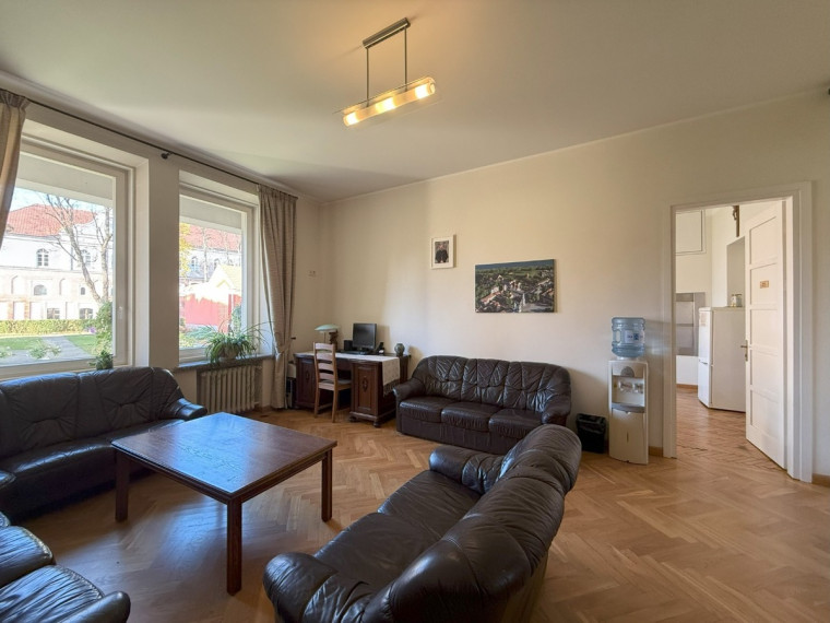 Nuomojamos administracinės, kitos paskirties, paslaugų, prekybos patalpos Rotušės a., Senamiestis, Kauno m., Kauno m. sav., 220.36 m2 ploto 4
