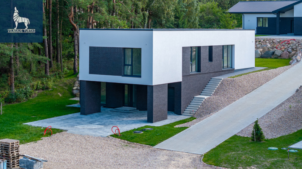 Parduodamas namas Jazminų g., Bajorų k., Vilniaus r. sav., 181 m2 ploto, 1 aukštai 1