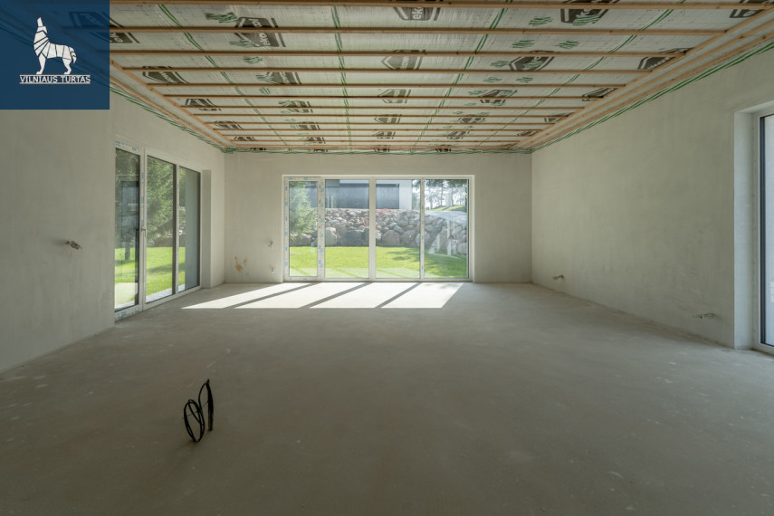 Parduodamas namas Jazminų g., Bajorų k., Vilniaus r. sav., 181 m2 ploto, 1 aukštai 5