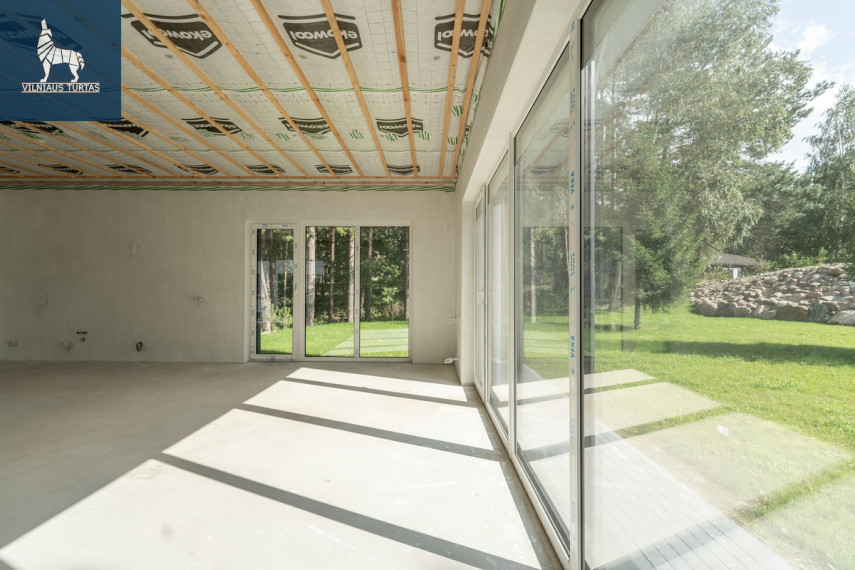 Parduodamas namas Jazminų g., Bajorų k., Vilniaus r. sav., 181 m2 ploto, 1 aukštai 8