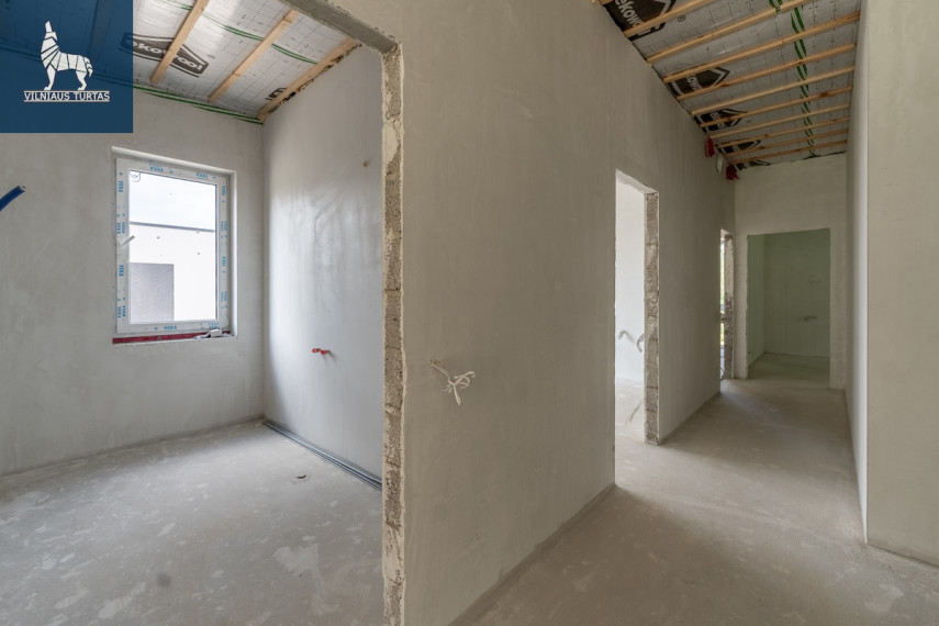 Parduodamas namas Jazminų g., Bajorų k., Vilniaus r. sav., 181 m2 ploto, 1 aukštai 10