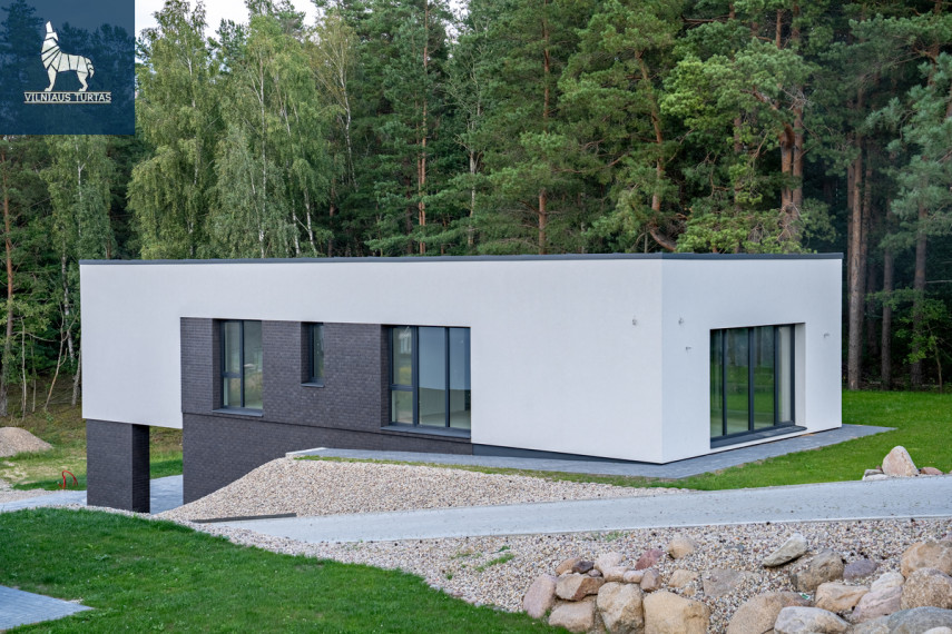 Parduodamas namas Jazminų g., Bajorų k., Vilniaus r. sav., 181 m2 ploto, 1 aukštai 19