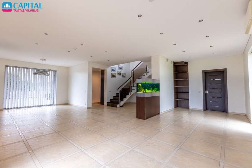 Parduodamos administracinės patalpos Vilniaus r. sav., Platiniškių k., Platiniskiu, 229 m2 ploto 8