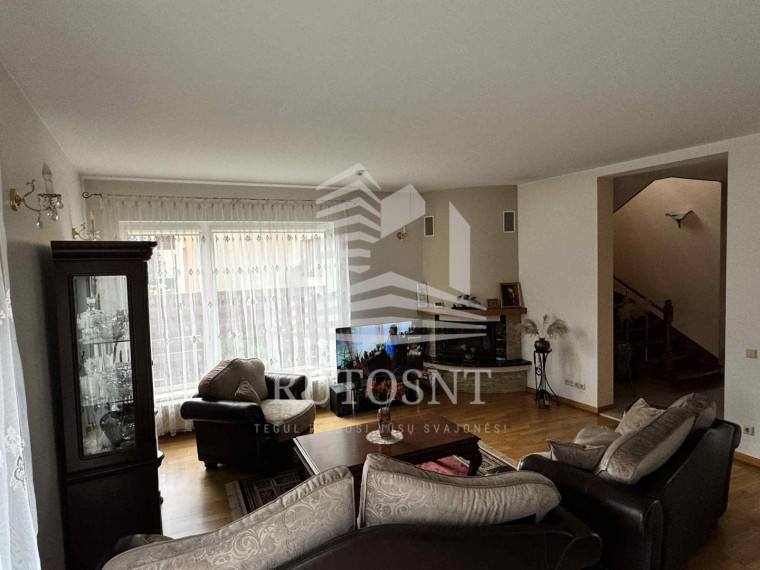 Parduodamas namas Gargždų m., Klaipėdos r. sav., 148.26 m² ploto 4 kambariai 5