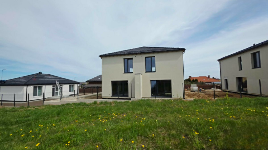 Parduodamas namas Tauralaukis, Klaipėdos m., Klaipėdos m. sav., 110 m² ploto 5 kambariai 4