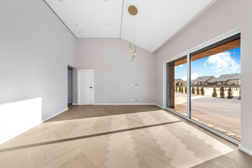 Parduodamas namas Tilvikų g., Didžiųjų Gulbinų k., Vilniaus r. sav., 136 m2 ploto, 1 aukštai 14