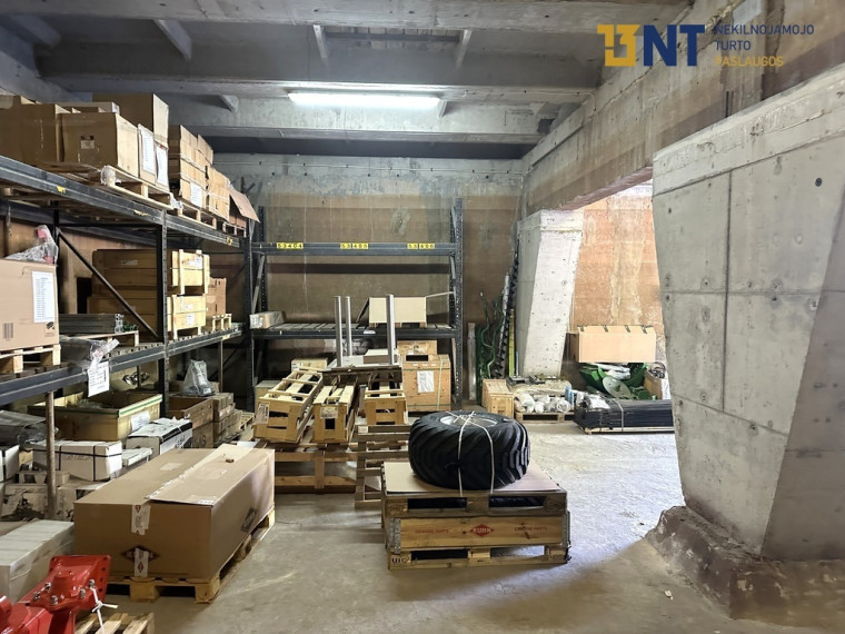 Parduodamos patalpos Ateities pl., Petrašiūnuose, Kaune, 2096 kv. m ploto 18