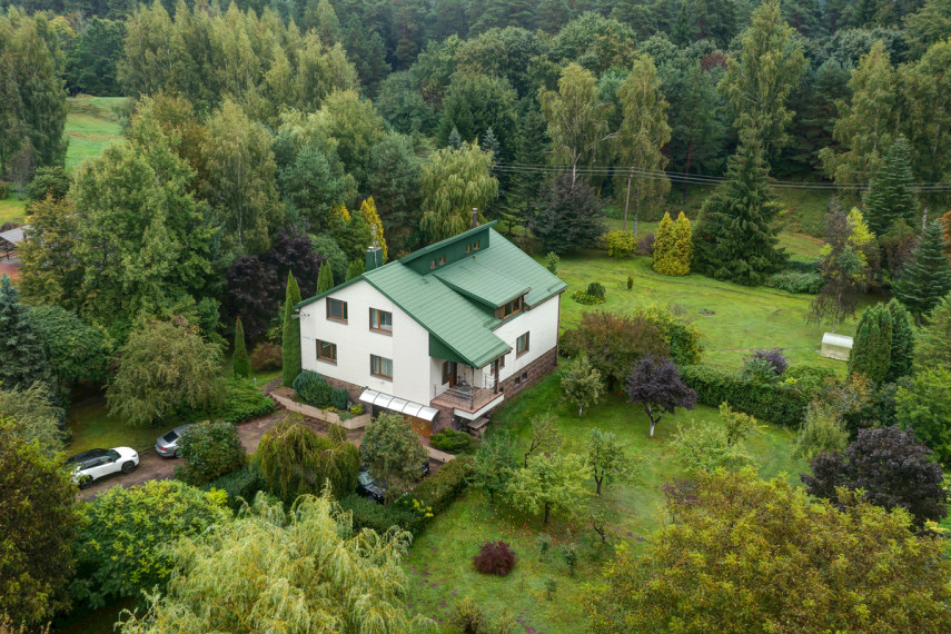 Parduodamas namas Saulėtekio g., Aukštadvario mstl., Trakų r. sav., 375 m2 ploto, 2 aukštai 1