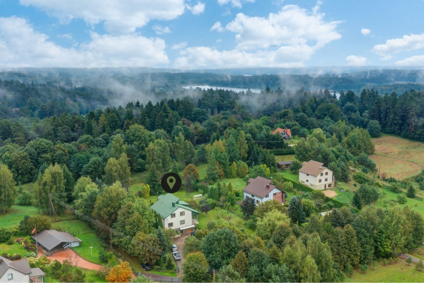 Parduodamas namas Saulėtekio g., Aukštadvario mstl., Trakų r. sav., 375 m2 ploto, 2 aukštai 2