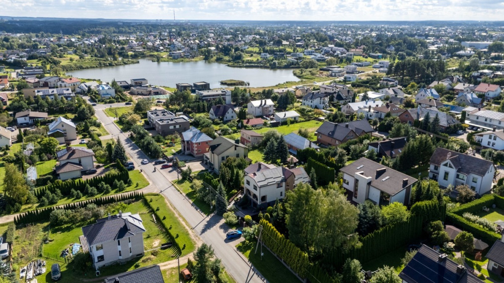 Parduodamas namas Alyvų g., Gineitiškių k., Vilniaus r. sav., 323 m2 ploto, 3 aukštai 21