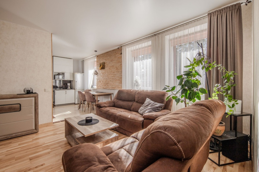 Parduodamas namas Ąžuolijos g., Samališkės k., Klaipėdos r. sav., 72.8 m2 ploto, 2 aukštai 5