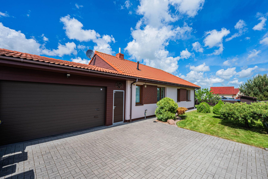 Parduodamas namas Slengių k., Klaipėdos r. sav., 154.68 m² ploto 3 kambariai 24