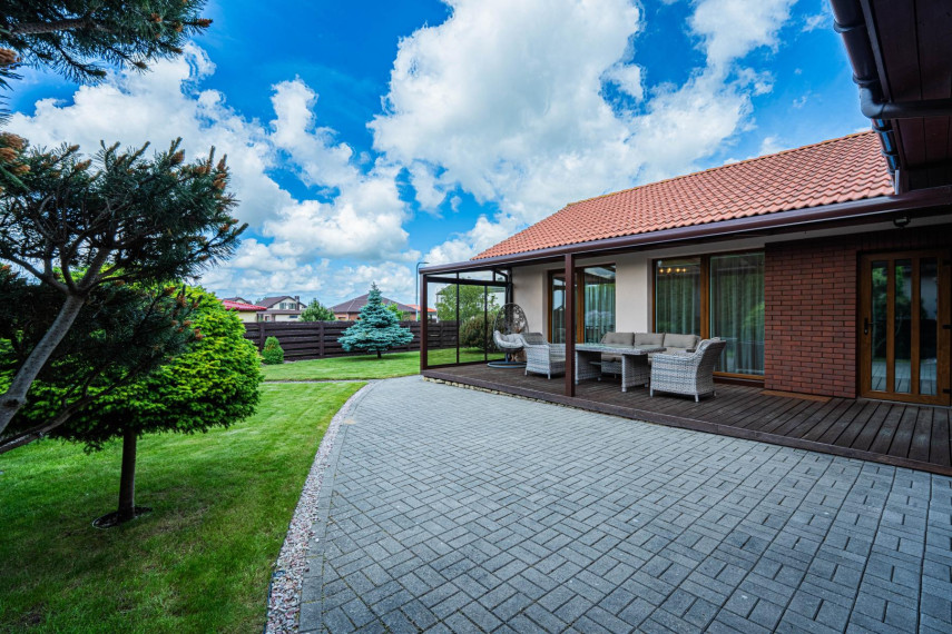 Parduodamas namas Slengių k., Klaipėdos r. sav., 154.68 m² ploto 3 kambariai 26