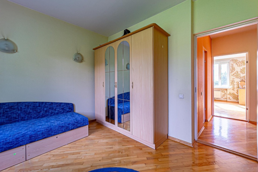 Parduodamas namas Vanagų g., Ž. Šančiai, Kauno m., Kauno m. sav., 245.69 m2 ploto, 2 aukštai 23