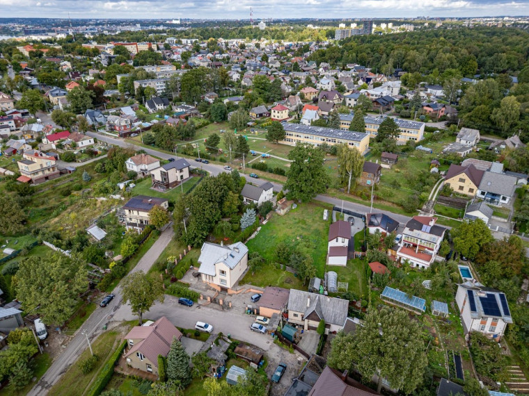 Parduodamas namas Vanagų g., Ž. Šančiai, Kauno m., Kauno m. sav., 245.69 m2 ploto, 2 aukštai 55