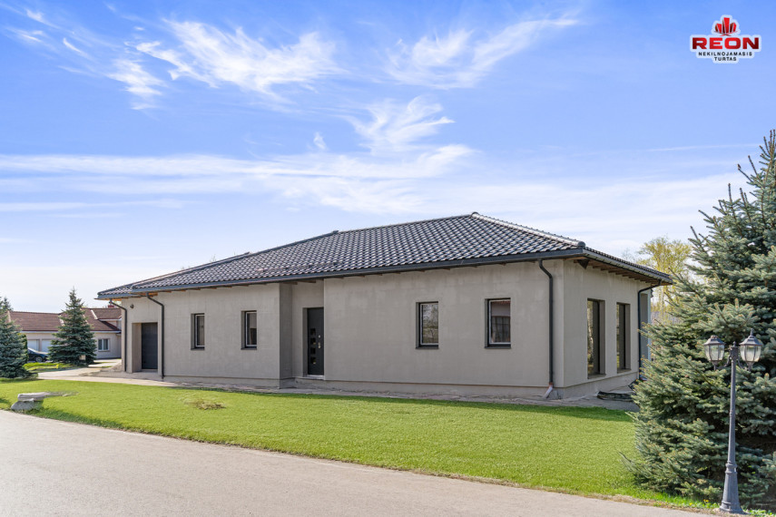 Parduodamas namas Eglių g., Vilniaus m., Vilniaus m. sav., 170 m2 ploto, 1 aukštai 11