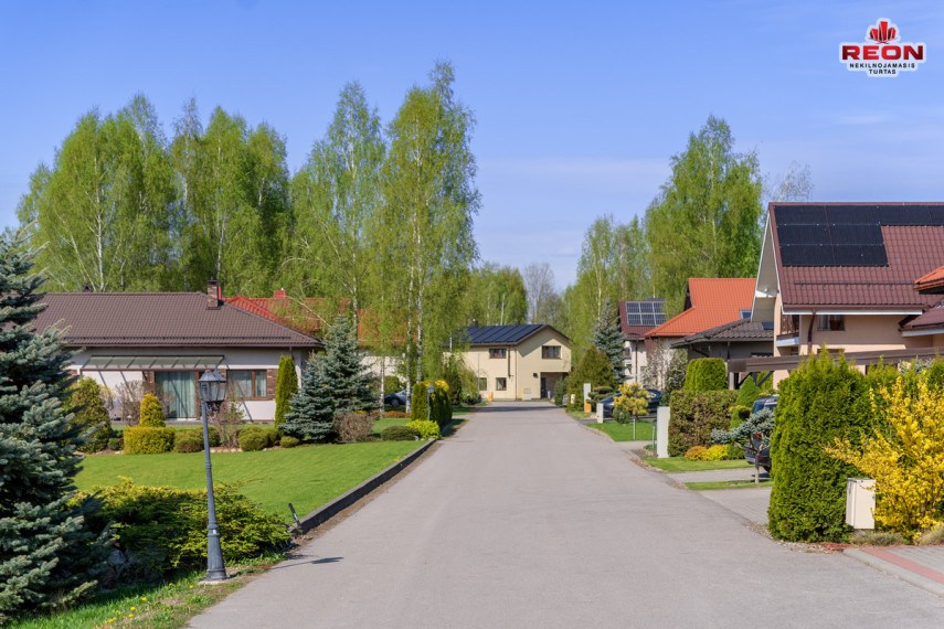 Parduodamas namas Eglių g., Vilniaus m., Vilniaus m. sav., 170 m2 ploto, 1 aukštai 22