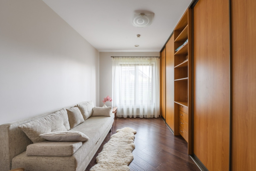 Parduodamas namas Spindulių g., Jakų k., Klaipėdos r. sav., 177.44 m2 ploto, 1 aukštai 28