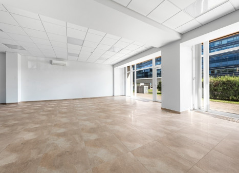 Parduodamos administracinės, kitos paskirties, paslaugų, prekybos, sandėliavimo patalpos Juozo Balčikonio g., Baltupiai, Vilniaus m., Vilniaus m. sav., 123.58 m2 ploto