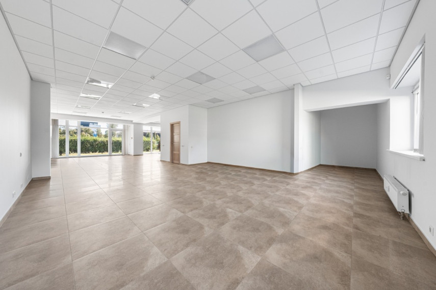 Parduodamos administracinės, kitos paskirties, paslaugų, prekybos, sandėliavimo patalpos Juozo Balčikonio g., Baltupiai, Vilniaus m., Vilniaus m. sav., 123.58 m2 ploto 3