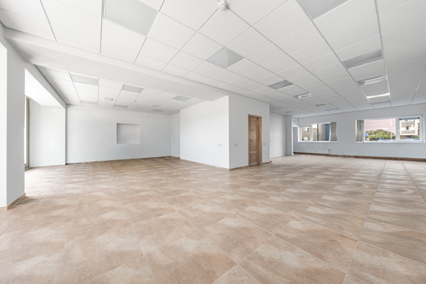 Parduodamos administracinės, kitos paskirties, paslaugų, prekybos, sandėliavimo patalpos Juozo Balčikonio g., Baltupiai, Vilniaus m., Vilniaus m. sav., 123.58 m2 ploto 5