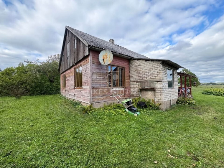 Parduodamas namas Salantų g., Notėnų k., Skuodo r. sav., 90 m2 ploto, 1 aukštai 7