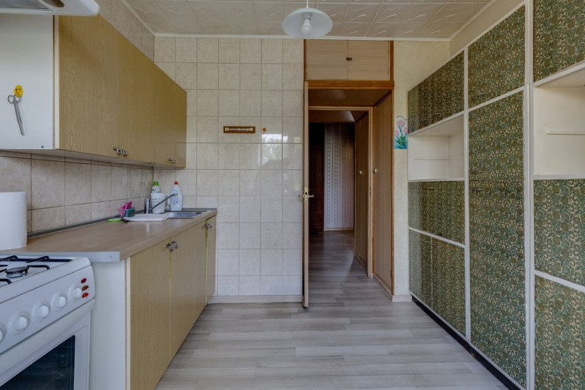 Parduodamas butas Gamyklos g., Mažeikių m., Mažeikių r. sav., 50.2 m2 ploto, 2 kambariai 8