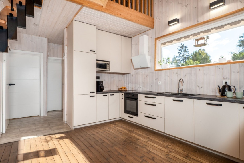 Parduodamas namas Šventosios g., Veprių mstl., Ukmergės r. sav., 82 m2 ploto, 2 aukštai 8
