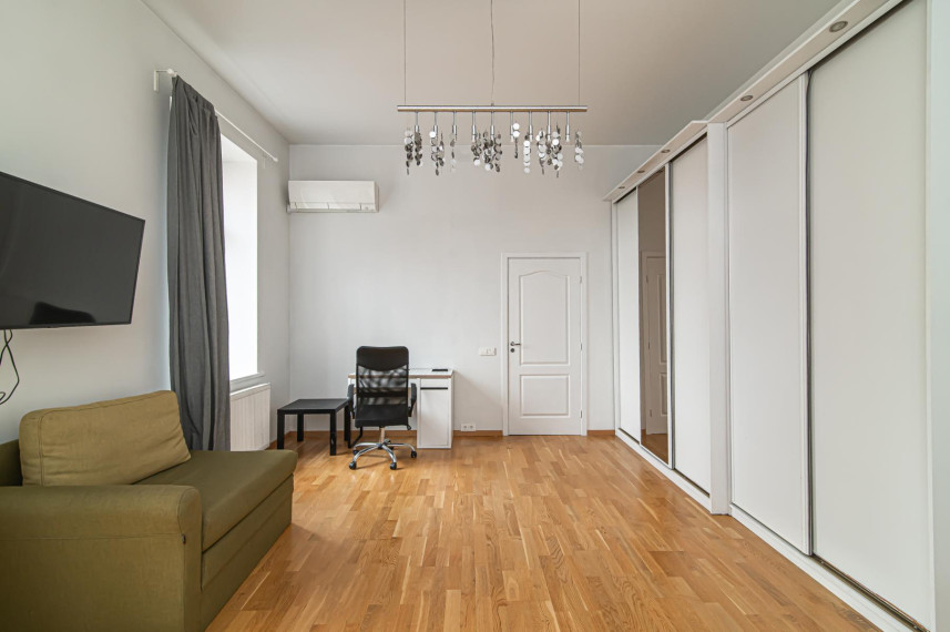 Parduodamas butas Užupio g., Užupis, Vilniaus m., Vilniaus m. sav., 115.00 m² ploto 4 kambariai 11
