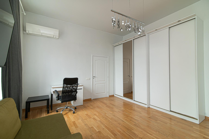 Parduodamas butas Užupio g., Užupis, Vilniaus m., Vilniaus m. sav., 115.00 m² ploto 4 kambariai 12