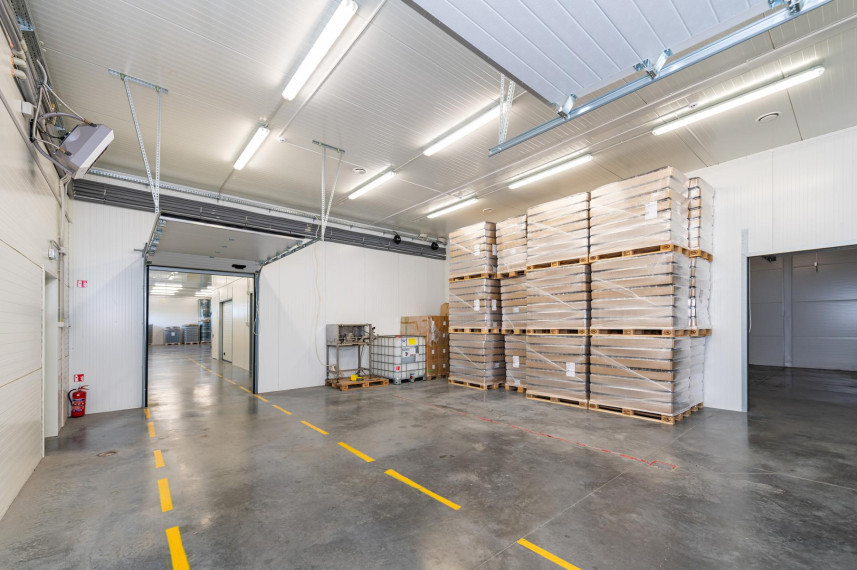 Parduodamos patalpos Pramonės g., Gabšių k., Raseinių r. sav., 1200.00 m² ploto 14