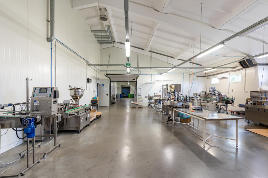 Nuomojamos patalpos Pramonės g., Gabšių k., Raseinių r. sav., 1200.00 m² ploto 22