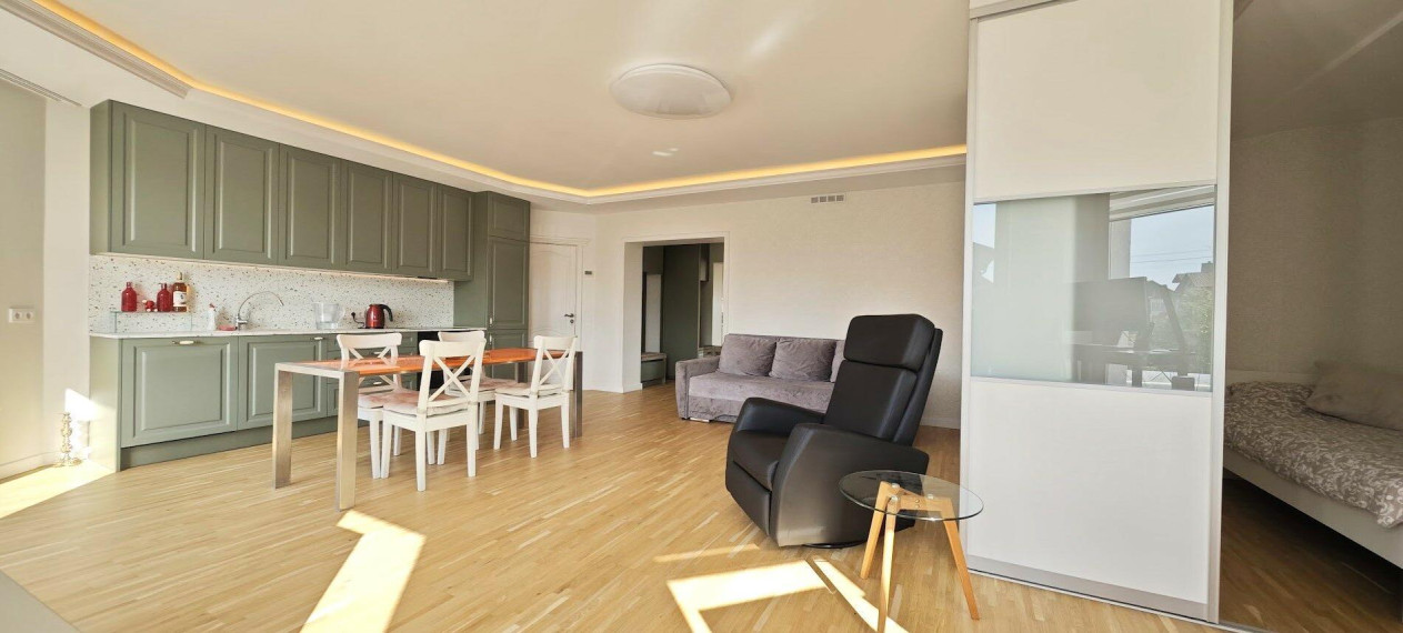 Parduodamas butas Saulėlydžio g., Palangos m., Palangos m. sav., 84.00 m² ploto 3 kambariai 4