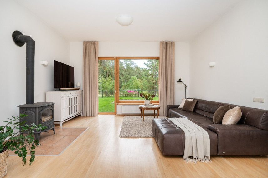 Parduodamas namas Miško g., Antaniškių k., Trakų r. sav., 180.9 m2 ploto, 2 aukštai 6