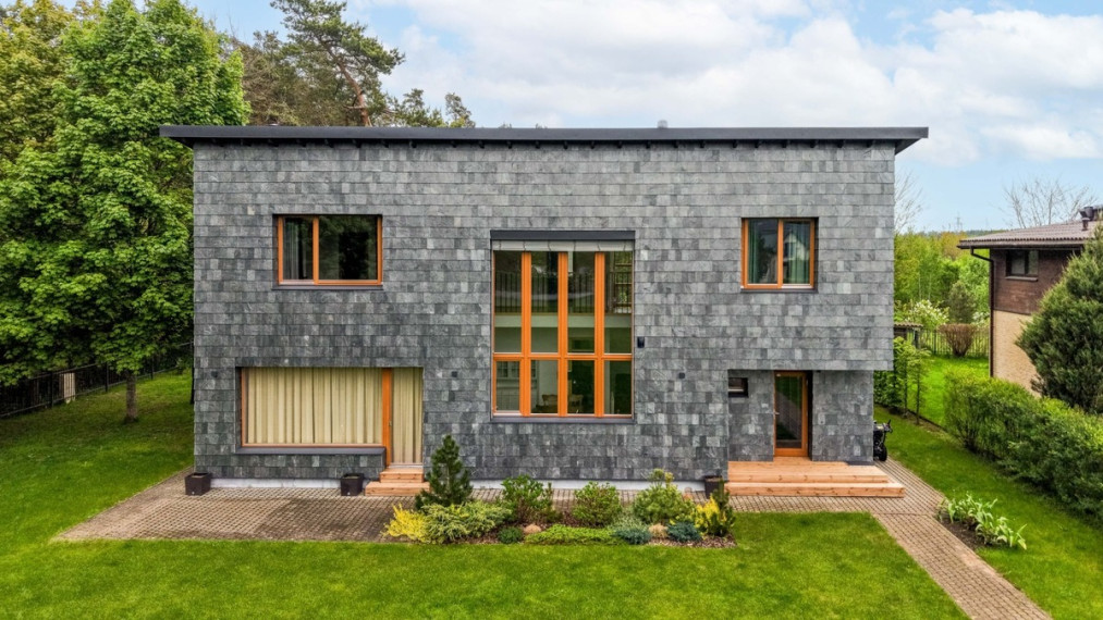 Parduodamas namas Miško g., Antaniškių k., Trakų r. sav., 180.9 m2 ploto, 2 aukštai 25