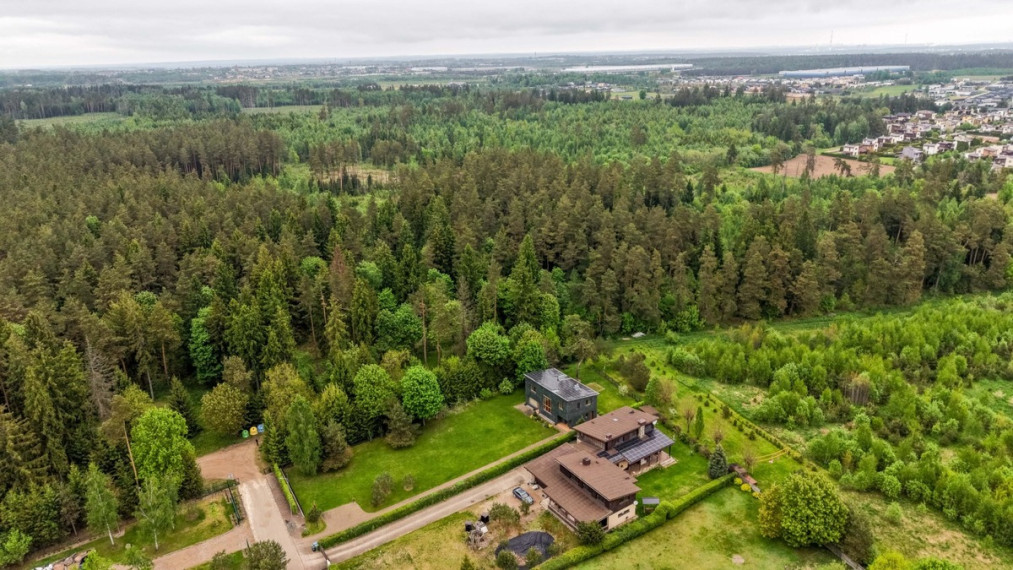 Parduodamas namas Miško g., Antaniškių k., Trakų r. sav., 180.9 m2 ploto, 2 aukštai 32