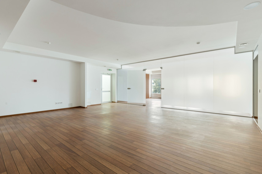 Parduodamos administracinės, paslaugų, prekybos patalpos S. Žukausko g., Šiaurės miestelis, Vilniaus m., Vilniaus m. sav., 127.11 m2 ploto 8