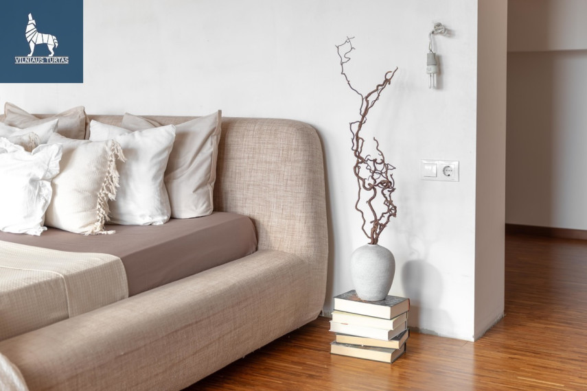 Parduodamas namas Juozo Kamarausko g., Tarandė, Vilniaus m., Vilniaus m. sav., 280 m2 ploto, 2 aukštai 20