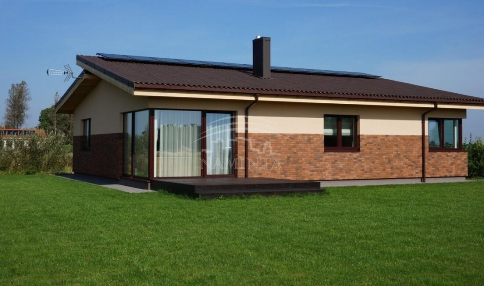 Parduodamas namas Žemgrindžių k., Klaipėdos r. sav., 120 m2 ploto, 1 aukštai 4