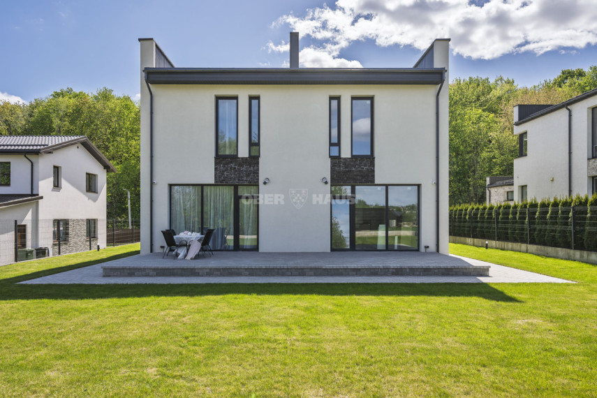 Nuomojamas namas Žaliakalnio g., Naujoji Vilnia, Vilniaus m., Vilniaus m. sav., 140 m2 ploto, 2 aukštai 32