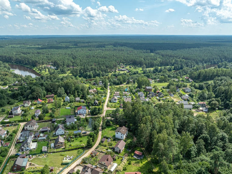 Parduodamas namas Pavasario 1-oji g., Bratoniškių k., Vilniaus r. sav., 193.57 m2 ploto, 2 aukštai 24