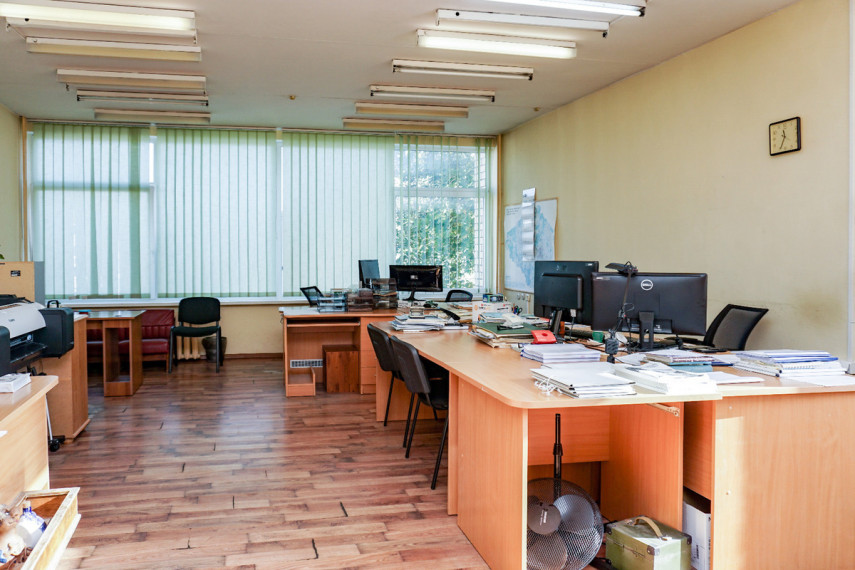 Parduodamos administracinės, gamybinės, kitos paskirties, maitinimo, paslaugų, prekybos, sandėliavimo patalpos Aušros al., Centras, Šiaulių m., Šiaulių m. sav., 1736.16 m2 ploto 12